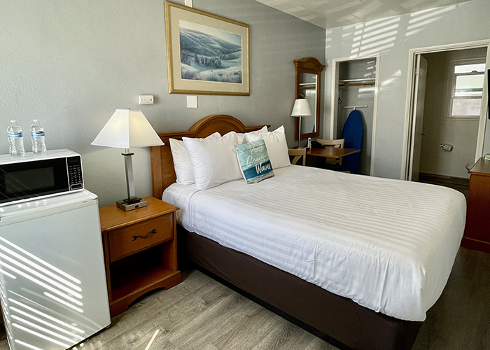 Relax In Our Spacious and Comfortable Guest Room